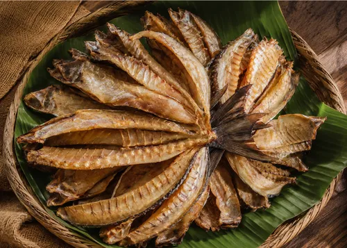 Dried Silver Pomfret (mixed)